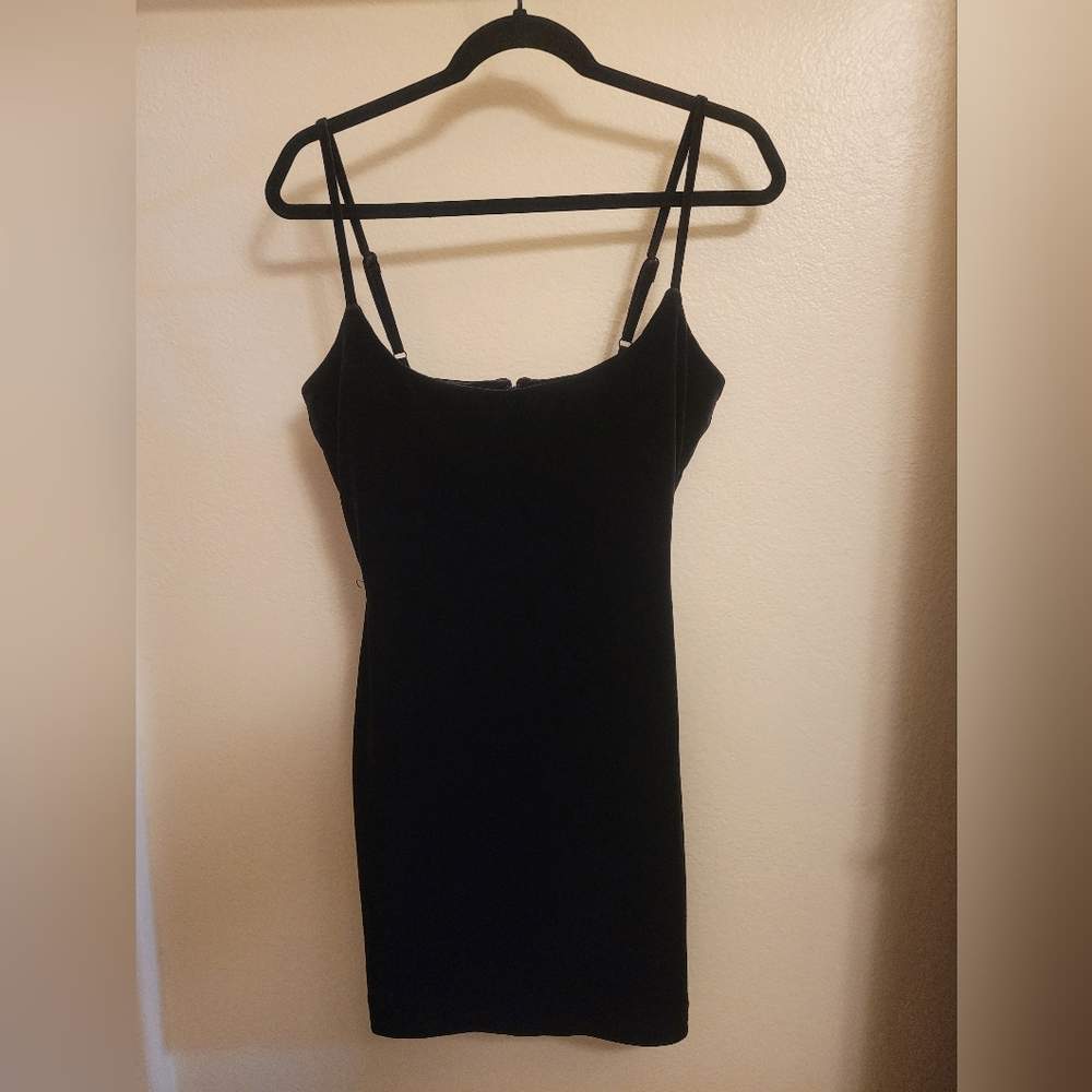 Good American Velvet Black Sleeveless Dress